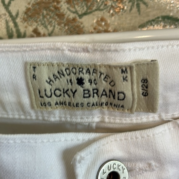 LUCKY BRAND MOLLIE CROP MID RISE WHITE DENIM JEANS SIZE 6/28 - Picture 8 of 15